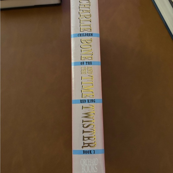 Charlie Bone and the Time Twister Book - Picture 2 of 3